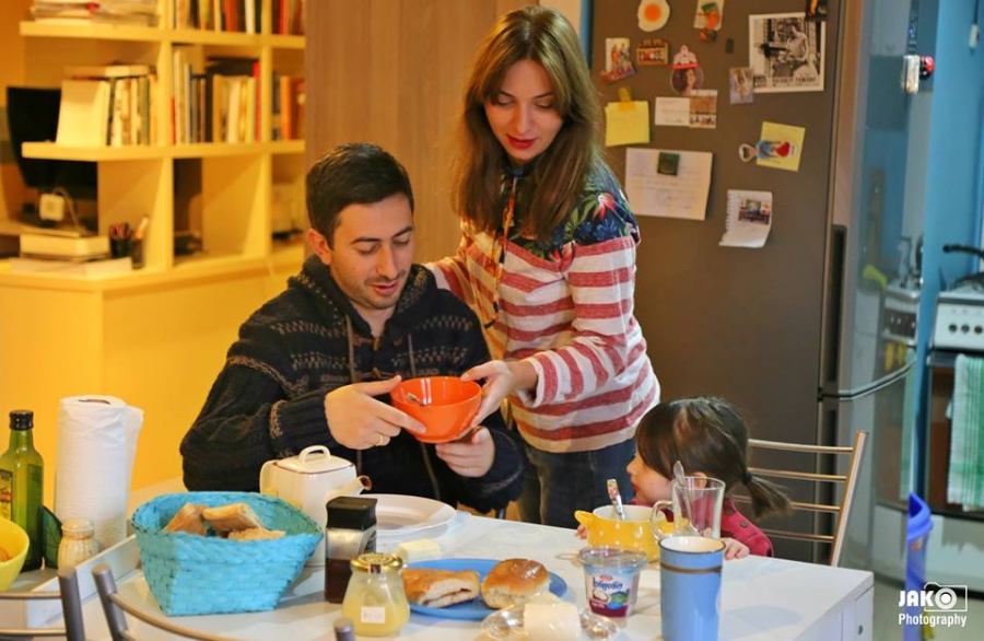 ანი ტყებუჩავას ოჯახური ფოტოები - არის თუ არა სინამდვილეშიც ორსულად მსახიობი? mshoblebi