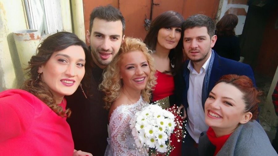 ნინი წიკლაურმა მეორე ნახევარი გამოაჩინა - ფოტოები ქორწილიდან mshoblebi