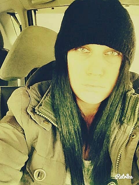 "რამდენსაც ცუდს წერთ ჩემს დაზე, იმდენი მე მარტყამთ დანას ზურგში..." - მაგდა პაპიძის დედისა და დის განცხადებები mshoblebi