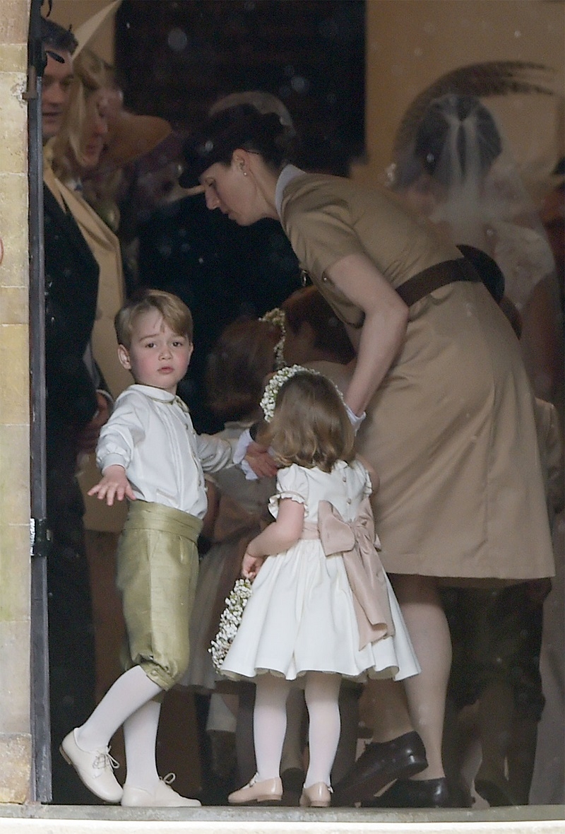 აი, რატომ არის საშინელება სამეფო კარის ძიძობა mshoblebi