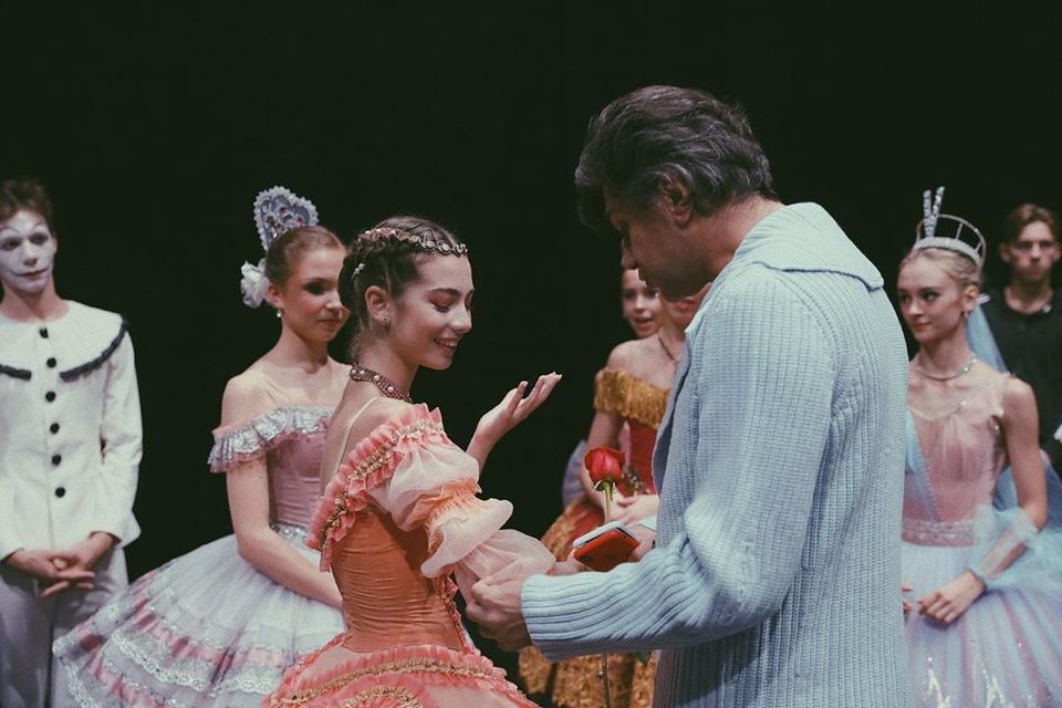 ლიზა ავსაჯანიშვილი - ბალეტის ამომავალი ვარსკვლავი, რომელზეც უცხოური პრესა წერს mshoblebi