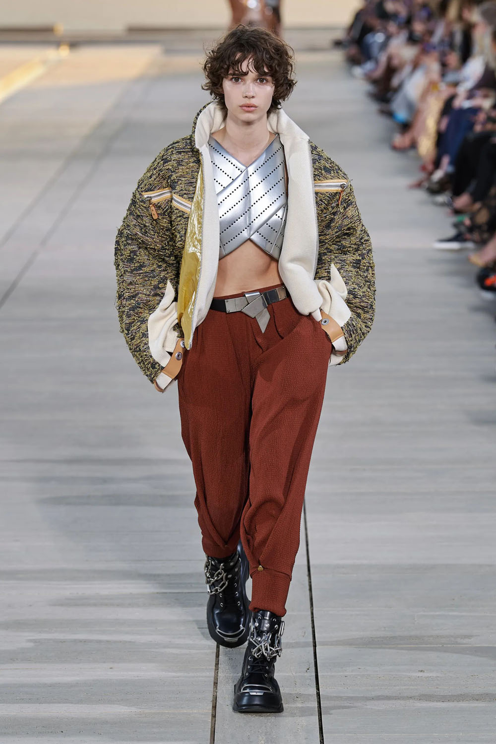 Dior, Fendi, Valentino - ქართველი მოდელი, რომელიც მსოფლიო მოდას იპყრობს - როგორ ახასიათებს საკუთარ თავს და რატომ დაარქვეს მატილდა (ფოტოები) mshoblebi