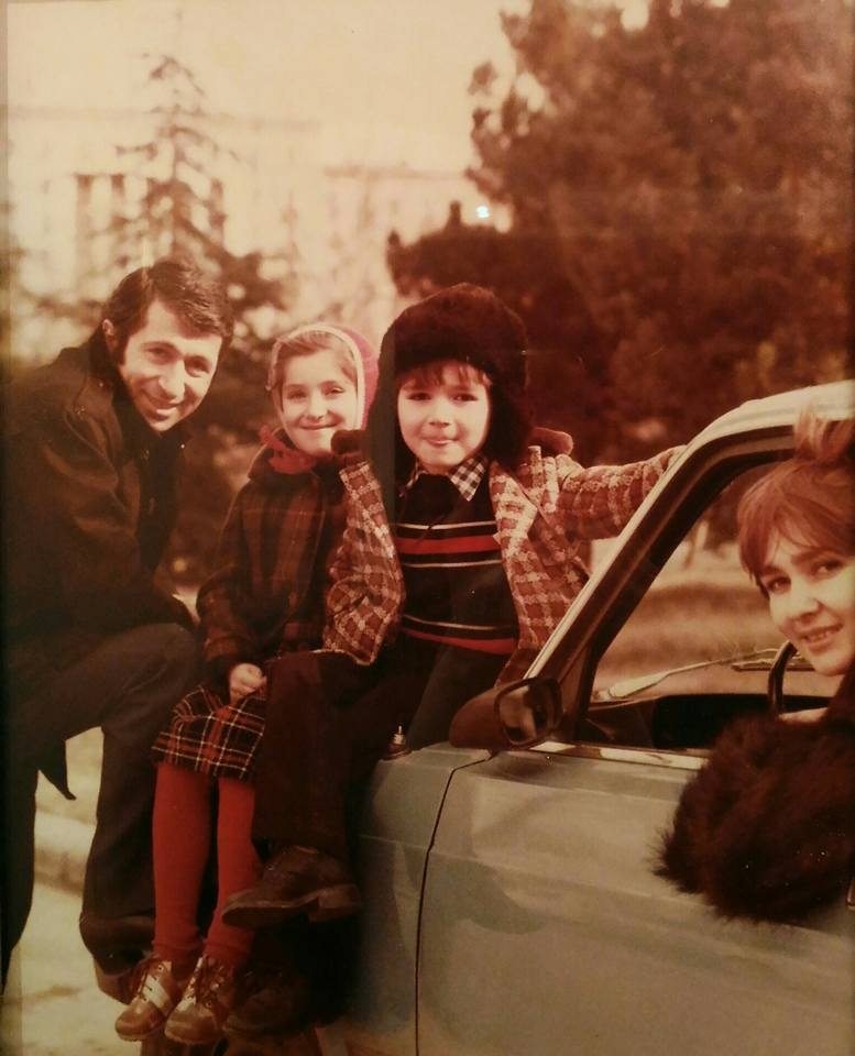 "წესიერ მშობლებს წესიერი შვილები ჰყავთ" - რას ჰყვება ვახტანგ ტატიშვილი საკუთარ ბავშვობასა და ოჯახურ ურთიერთობებზე? mshoblebi