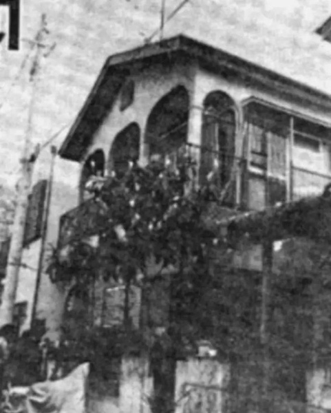 saxli-1699704197.jpg