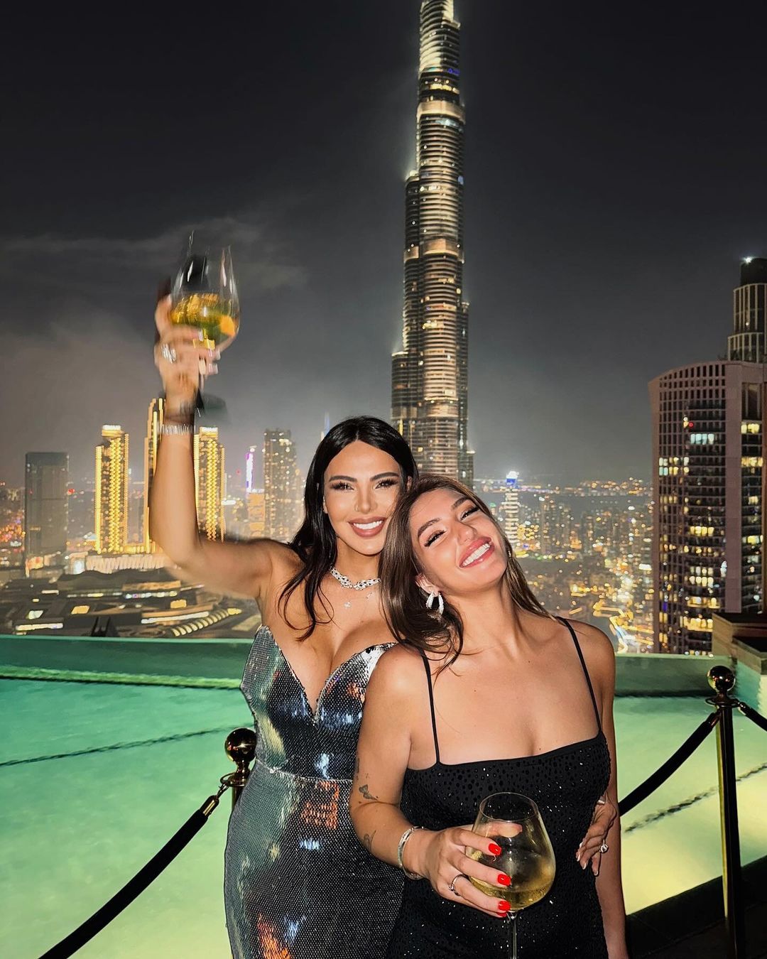 snapinsta-1704123070.app_416125199_304216849265169_2584933071343240825_n_1080.jpg