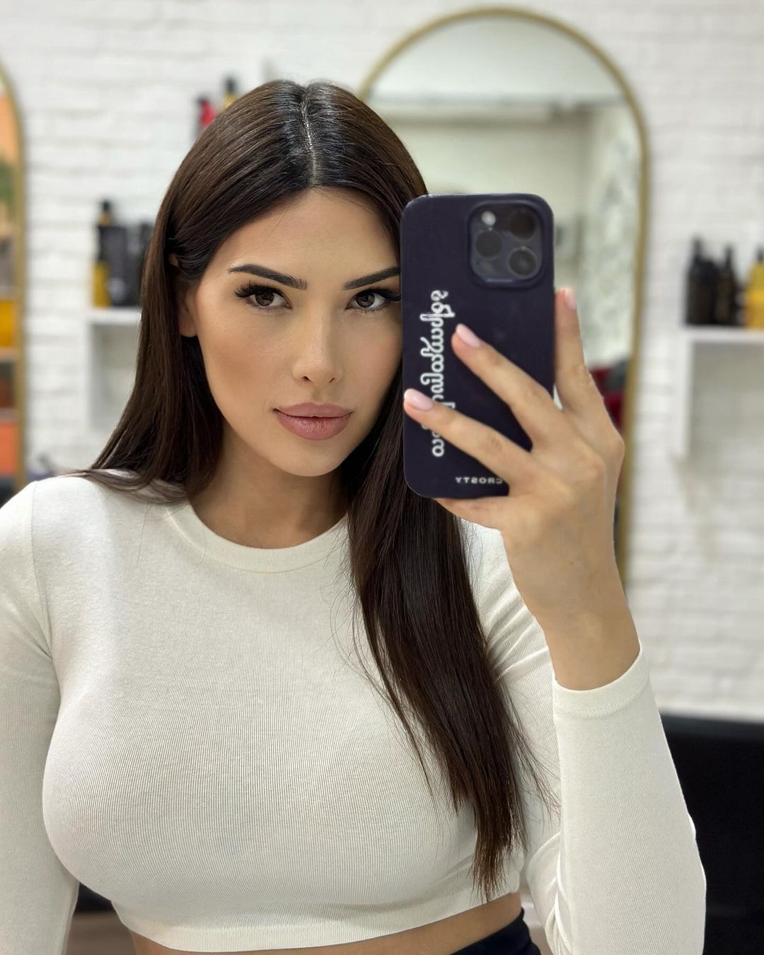 snapinsta-1712119136.app_434469945_18423163240051844_4993539456800304756_n_1080.jpg