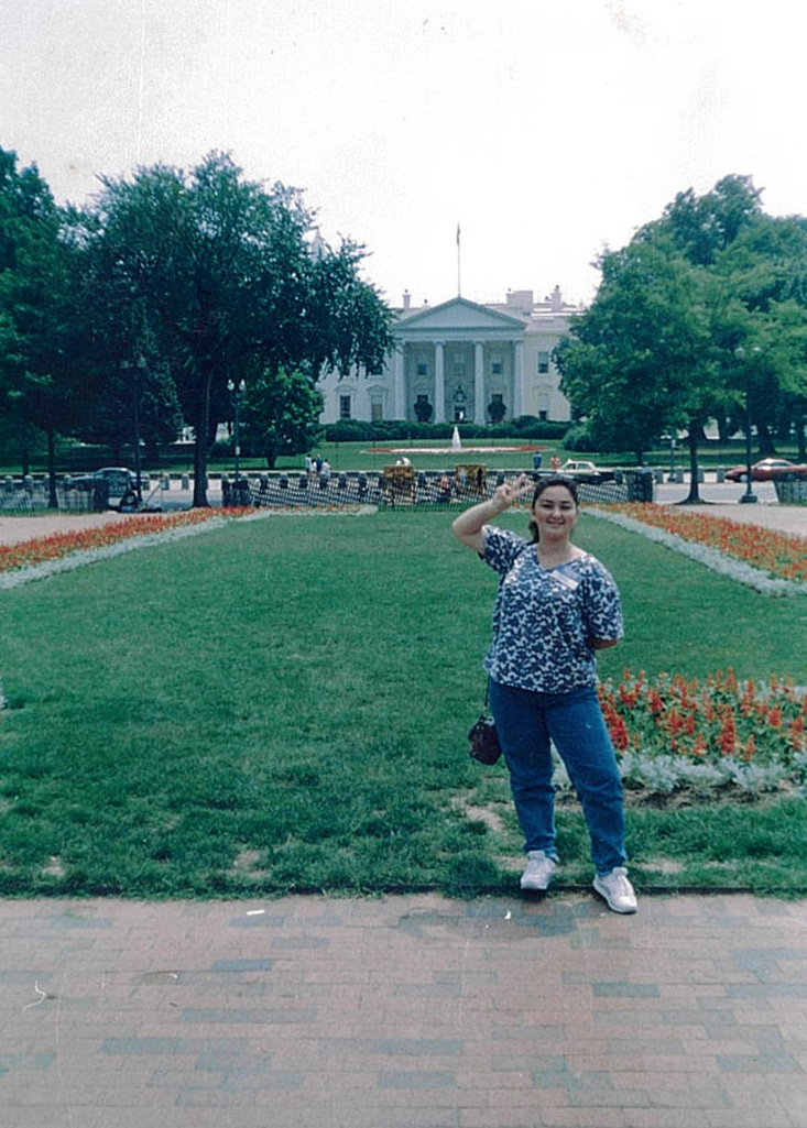 white-house-june-1994-1717748875.jpeg