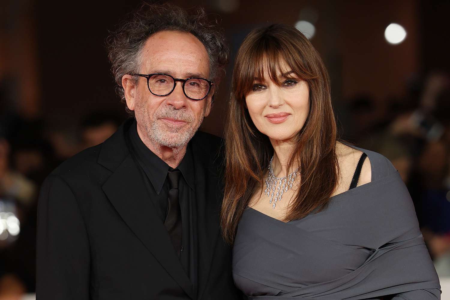 tim-burton-monica-bellucci-diabolik-chi-sei-18th-rome-film-festival-102023-1-d236aaa28e334a3c9ba84cb6134ddef2-1720201742.jpg