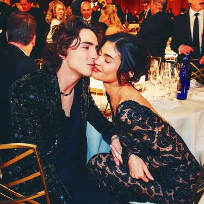 330f279509a1196efb70a79f84fd529968-kylie-jenner-timothee-chalametrsquare-1738320558.w400.webp