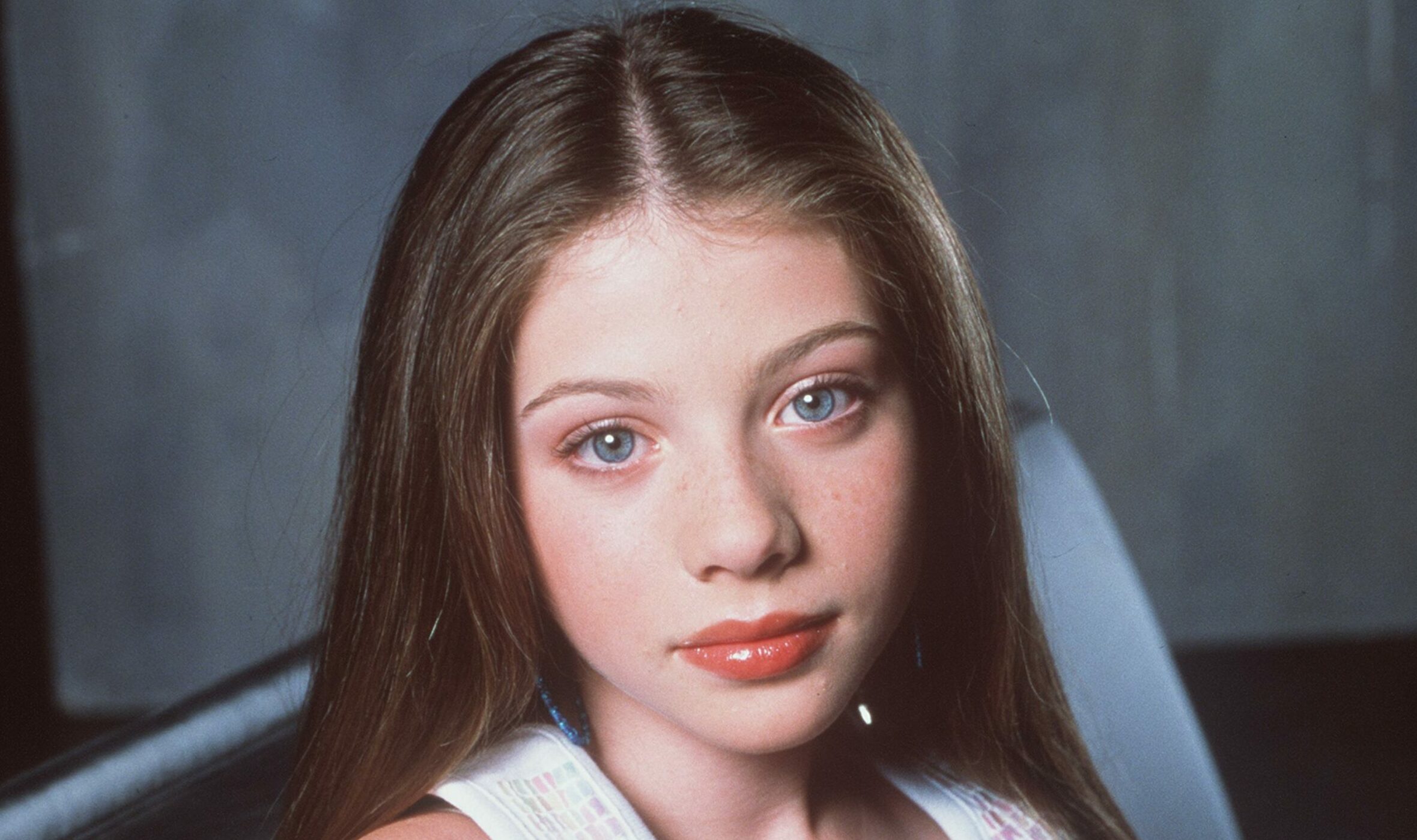 michelle-trachtenberg-gettyimages-749054-scaled-e1728642672171-1740596414.jpg