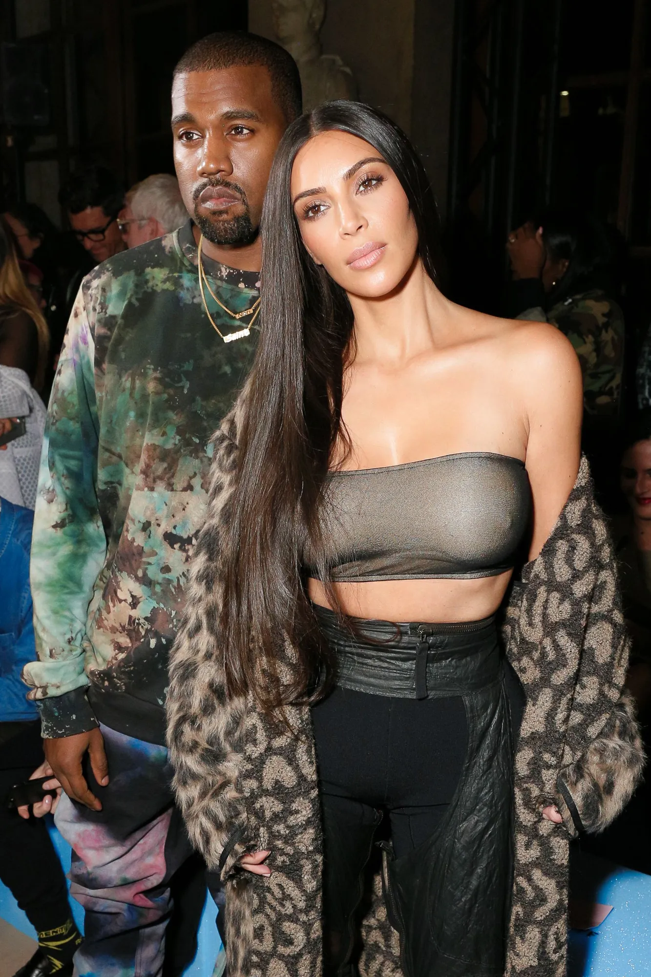 00-story-image-kim-kardashian-kanye-west-surrogate-pregnant201-1741370908.webp